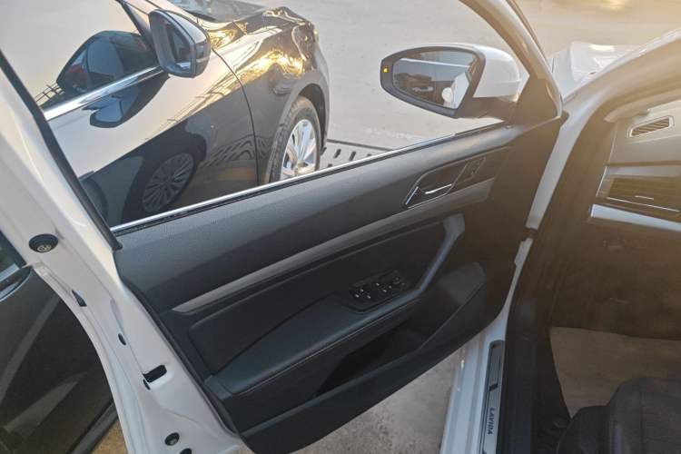 Used Volkswagen Lavida 2019 1.5L Automatic Vision Edition China VI Standard