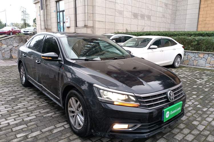 Used Volkswagen Passat 2016 330TSI DSG Luxury Edition