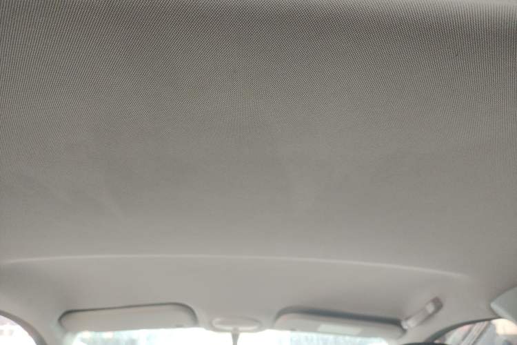 Used Chery Little Ant 2023 Updated Version 251 km Love Edition Lithium Iron Phosphate
