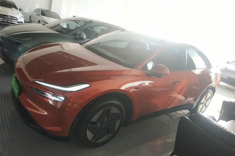 Used ONVO L60 2024 60 kWh Rear-Drive Version
