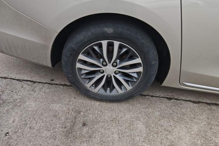 Used Buick GL8 2023 ES Lu Zun Comfort Model