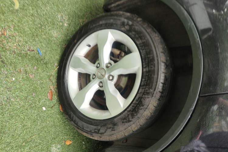 Used Zotye Domy X5 2015 1.5T Manual Supreme Model China IV Standard
