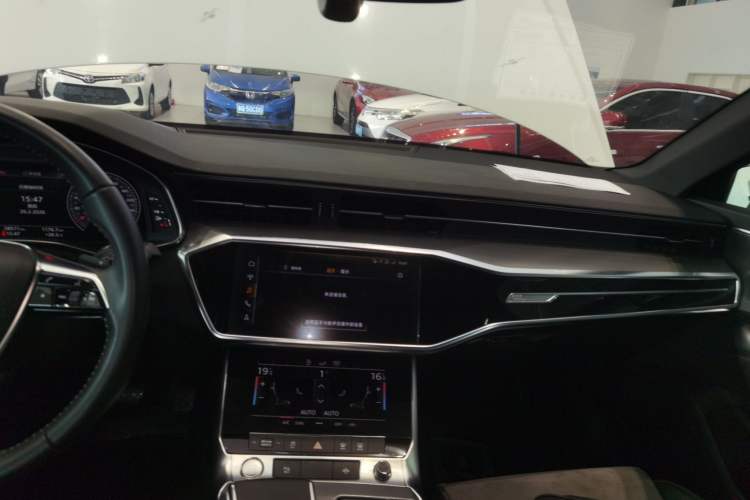 Used Audi A6L 2019 40 TFSI Luxury Dynamic Model