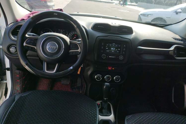 Used  Renegade 2016 1.4T Automatic Jingneng Edition
