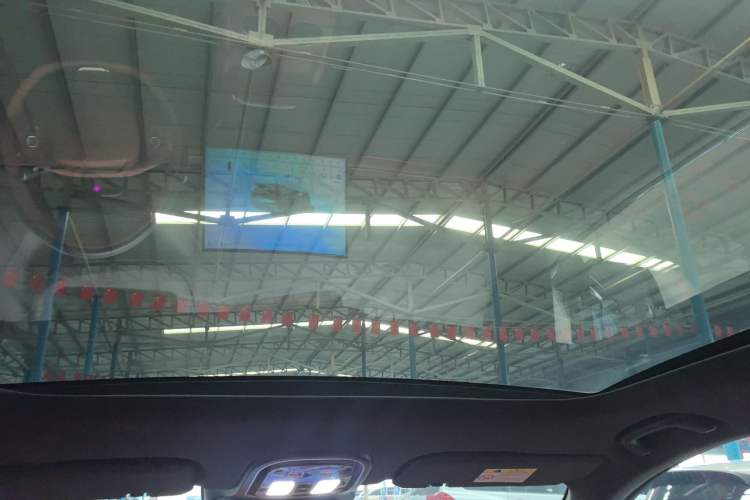 Used  S07 2025 215Max Huawei Qiankun Intelligent Driving ADS SE Range-Extended Version
