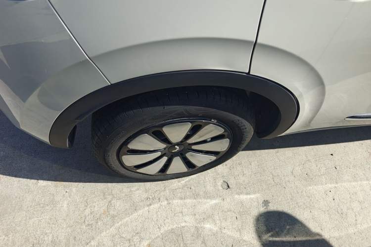 Used Wuling Bingo 2024 333 km Enjoyment Version
