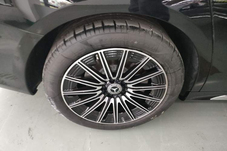 Used Mercedes-Benz E-Class 2024 E 300 L Stylish Model