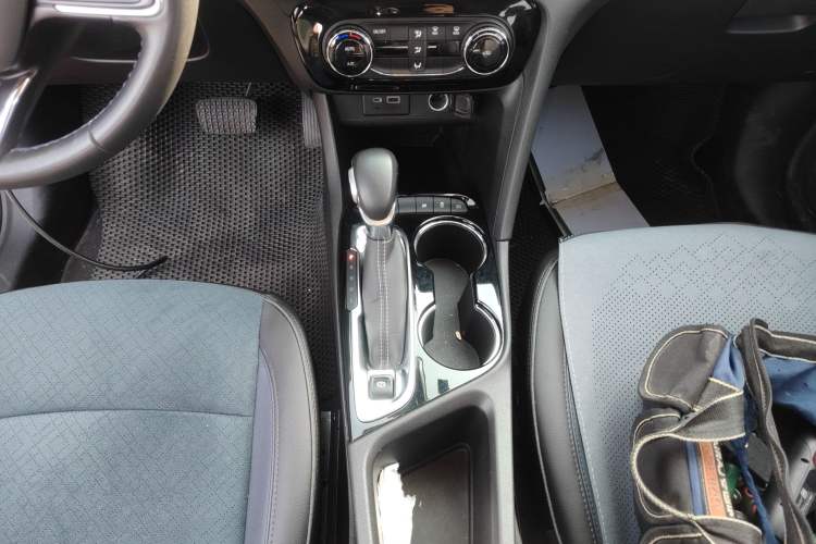 Used Buick Encore GX 2020 20T CVT Two-Wheel Drive Luxury Version
