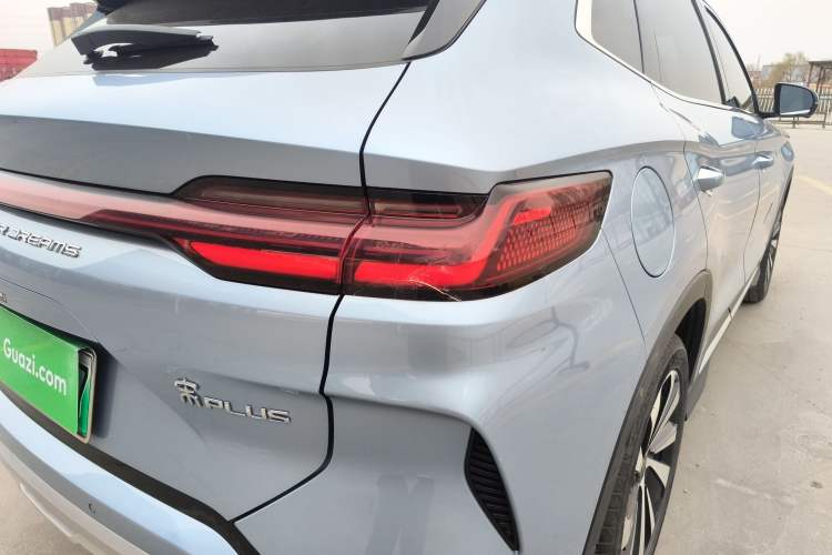 Used BYD Song PLUS New Energy 2023 Champion Edition DM-i 110KM Flagship Model
