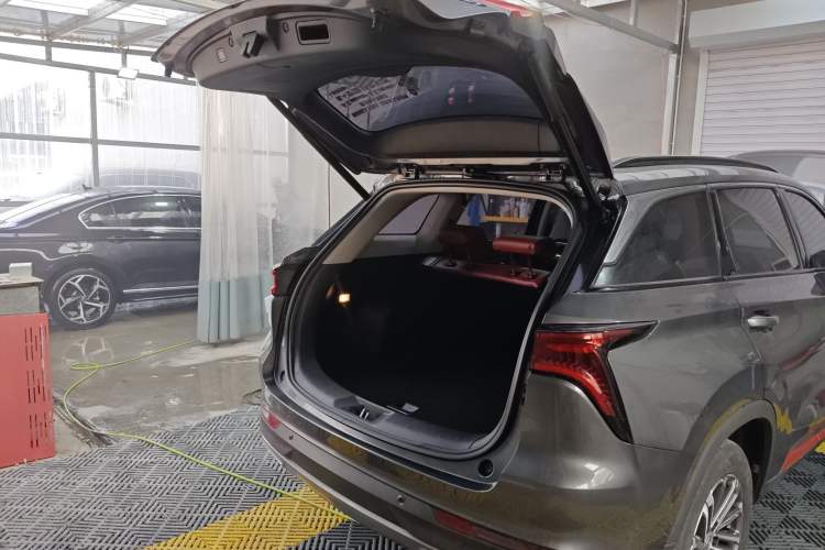 Used Changan CS75 PLUS 2022 1.5T Automatic Prestige Model
