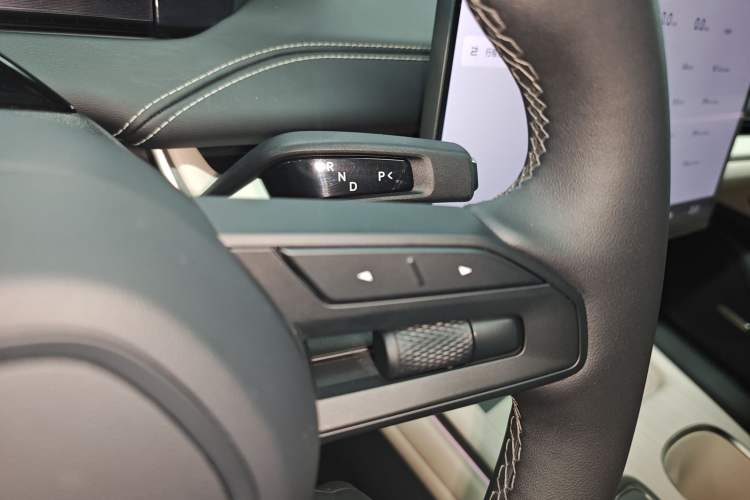 Used  SU7 2024 Four-Wheel Drive Ultra-Long Range Advanced Intelligent Driving Max Edition