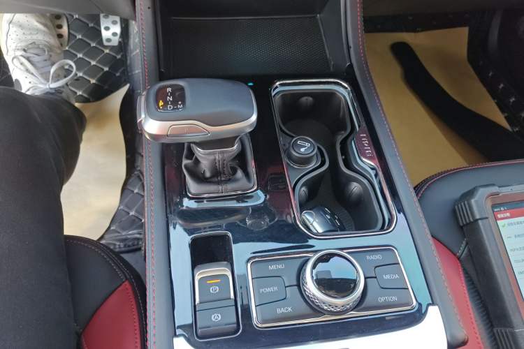 Used  BJ40 2024 2.0T Urban Hunter Honor Edition