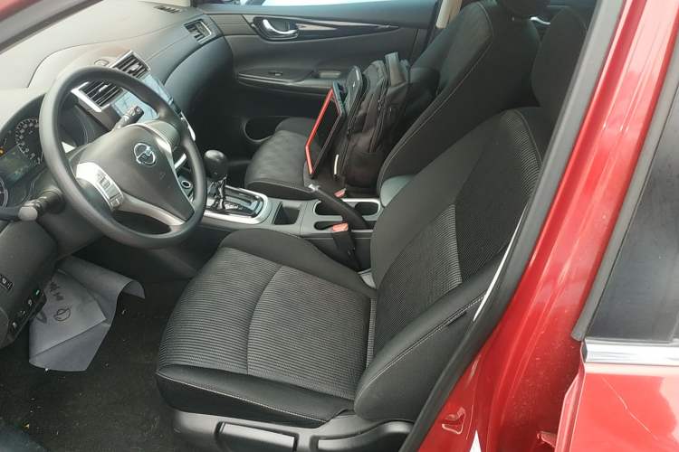 Used Nissan Tiida 2021 1.6L CVT Cool Edition