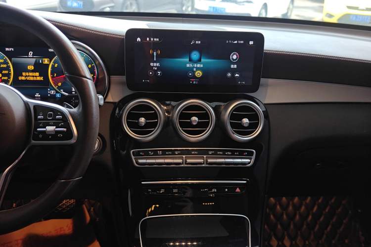 Used Mercedes-Benz GLC 2020 Facelifted GLC 260 L 4MATIC Dynamic Edition