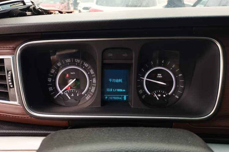 Used Buick GL8 2018 28T Luxury Model China VI Standard