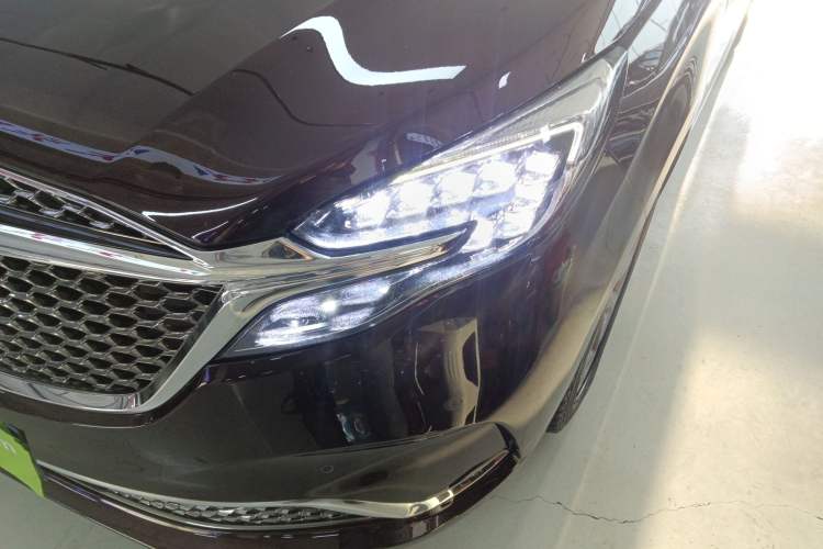 Used Buick GL8 2020 Avenir Avia Six-Seat Deluxe Edition
