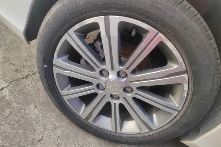 Used Peugeot 408 2015 1.2T Automatic Luxury Edition