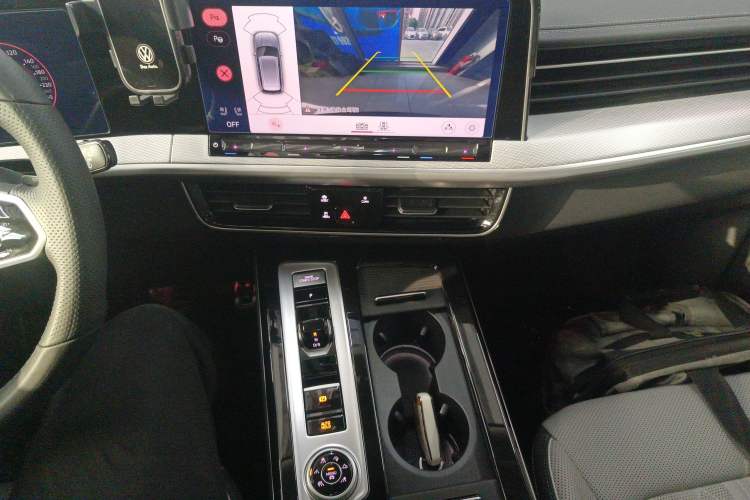 Used Volkswagen Talagon 2023 380TSI Four-Wheel Drive R-Line Cruise Edition
