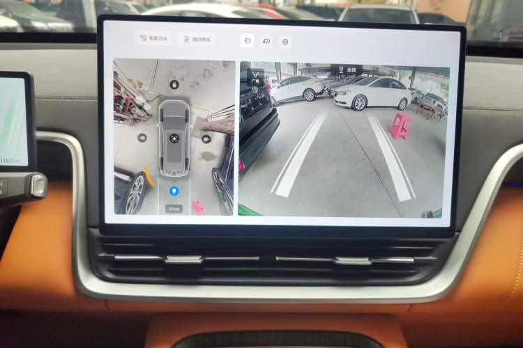 Used  eπ008 2025 210 Ultra Range-Extended Version 5 Seats
