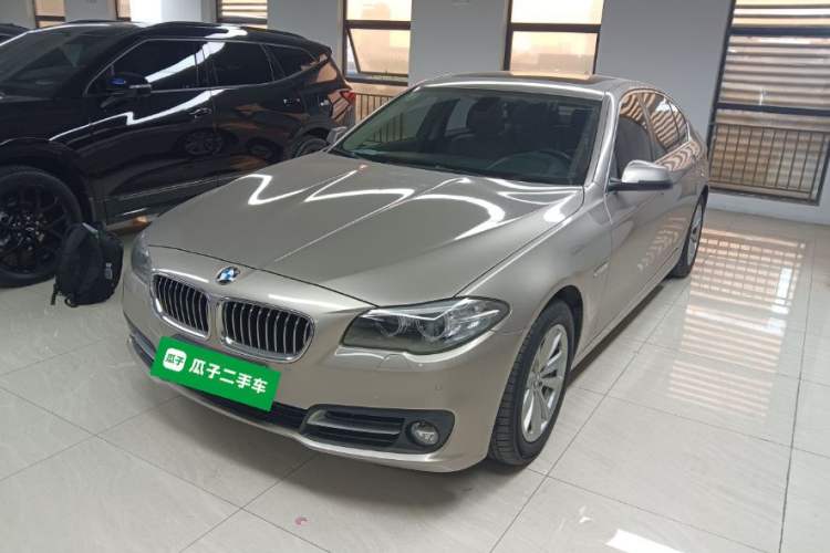 Used BMW 5 Series 2014 520Li Elegant Model
