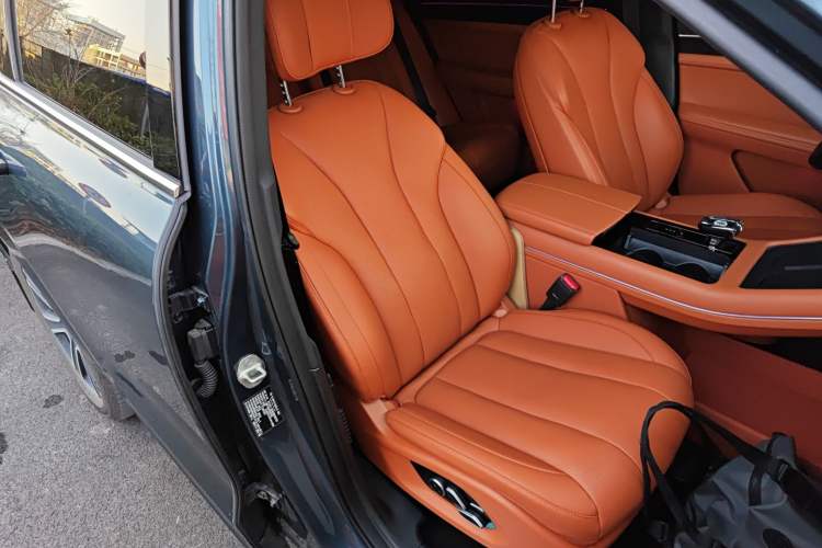 Used Hima AITO M7 2024 1.5T Intelligent Drive Rear-Drive Ultra Version 5 Seats
