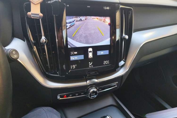 Used Volvo XC60 2020 T5 4x4 Zhiyi Luxury Edition
