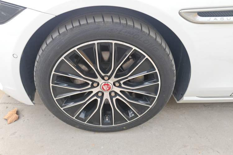 Used Jaguar XEL 2020 2.0T 200 PS S Advanced Elegance Edition
