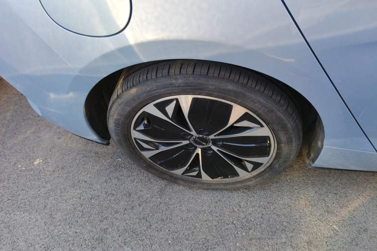 Used BYD Seal 2022 550 km Standard Range Rear-Wheel Drive Prestige Version
