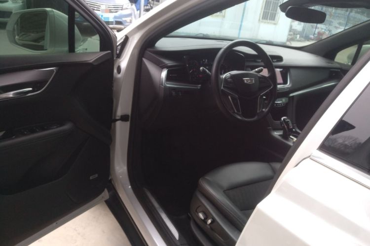 Used Cadillac XT5 2021 28T Tech Edition
