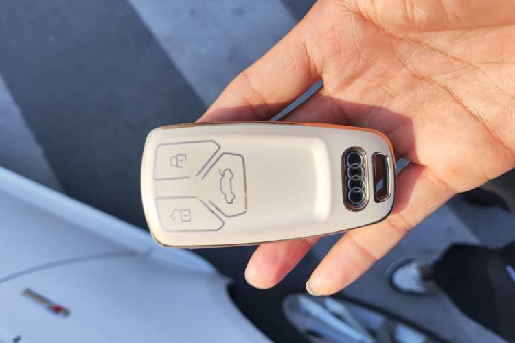 Used Audi A4L 2017 Plus 40 TFSI Fashion Model