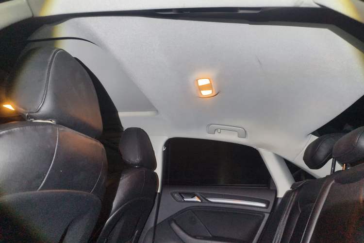 Used Audi A3 2016 Limousine 35 TFSI Prestige Edition
