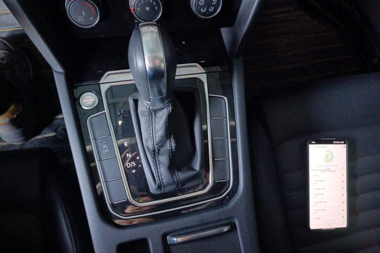 Used Volkswagen Magotan 2019 330TSI DSG Leading Model China VI Standard
