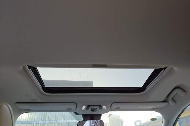 Used Toyota Sienna 2021 2.5L Hybrid Comfort Edition