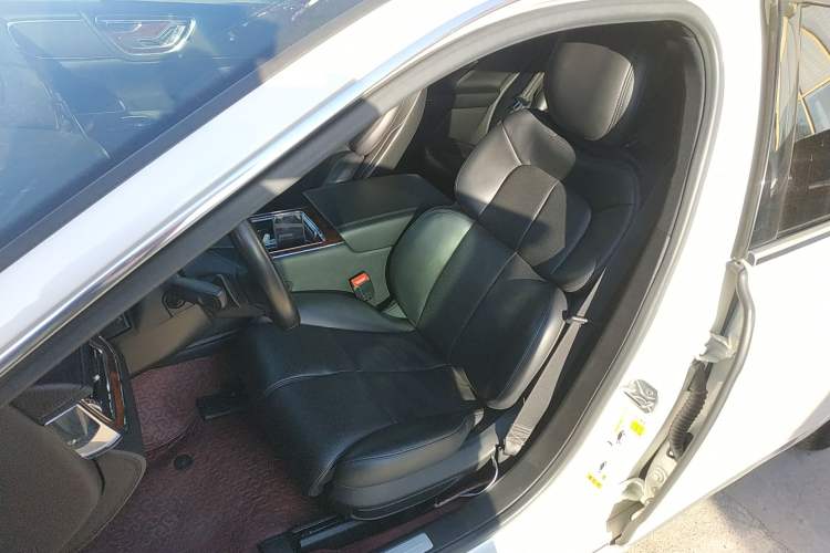 Used Lincoln Continental 2018 2.0T Two-Wheel Drive Deluxe Edition
