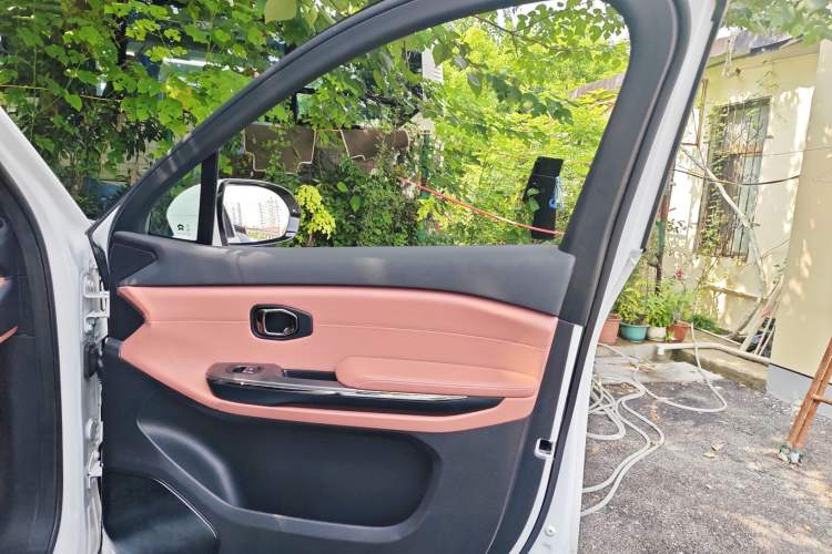 Used Nio EC6 2020 615 km Signature Edition
