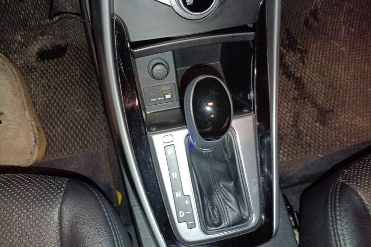 Used Hyundai Elantra (5th Generation / Langdong) 2016 1.6L Automatic Prestige Edition
