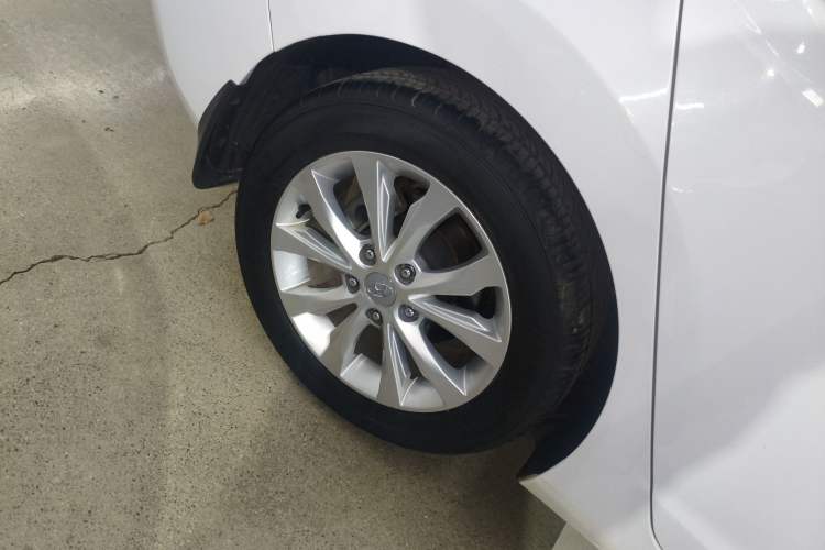 Used Hyundai Elantra 2016 1.6L Automatic Prestige Edition
