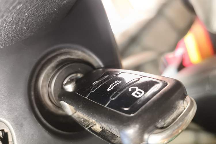 Used Volkswagen Bora 2013 1.6L Manual Comfort Model