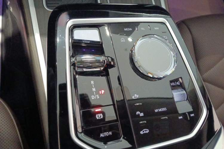 Used BMW 7 Series 2023 735Li M Sport Package