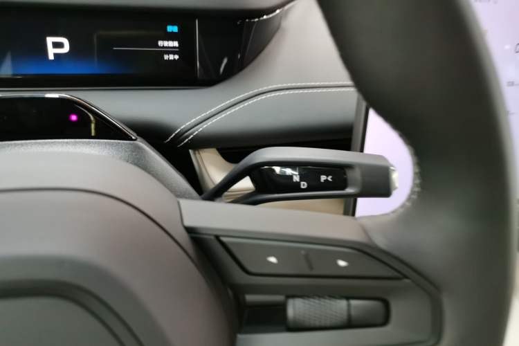 Used  SU7 2024 Rear-Drive Ultra-Long Range Advanced Pro-Level Intelligent Driving Version
