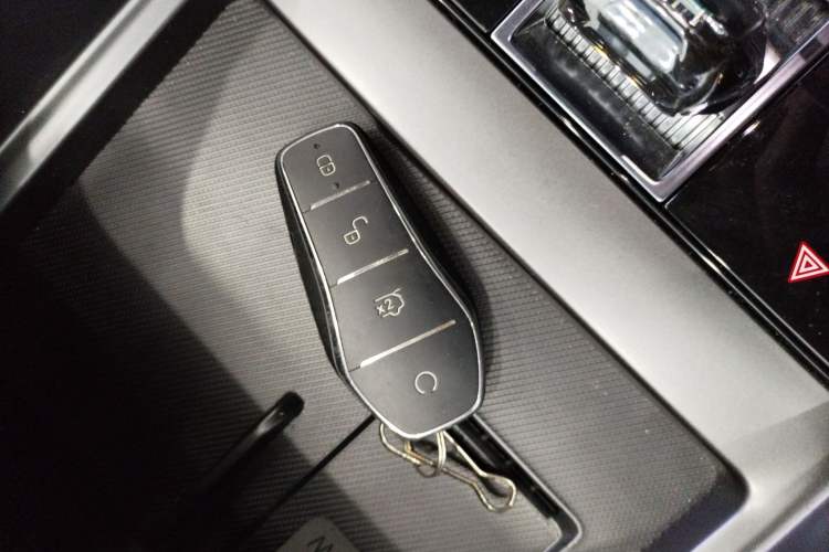 Used BYD Song PLUS New Energy 2025 DM-i 160KM Flagship Model
