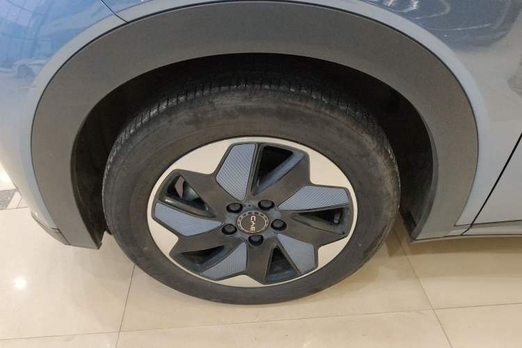 Used BYD Dolphin 2024 Honor Edition 420km Fashion Version
