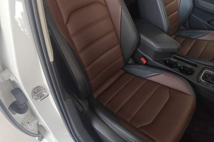 Used Volkswagen Lavida 2021 280TSI DSG Luxury Edition
