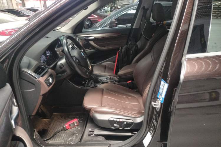 Used BMW X1 2019 xDrive20Li Luxury Model
