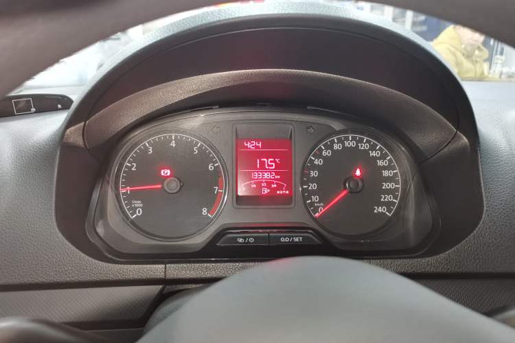 Used Volkswagen Jetta 2015 Value Edition 1.6L Manual Fashionable Style