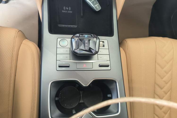 Used BYD Song L DM-i 2024 160 km Excellence Version
