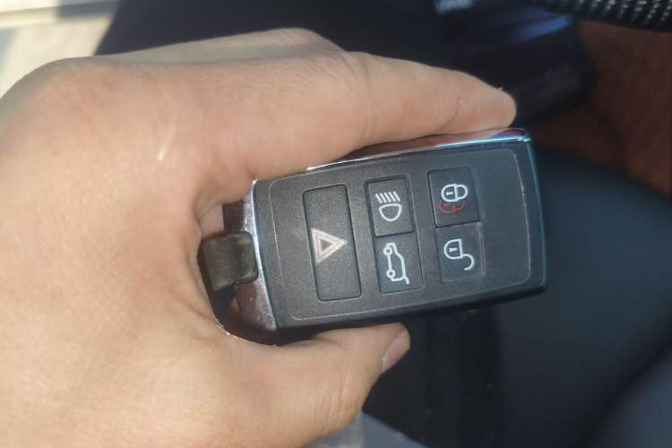 Used Land Rover Discovery 2020 3.0 SC V6 30th Anniversary Special Edition
