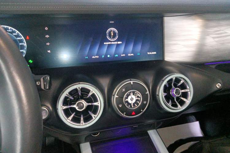 Used Tank 300 2021 City Edition 2.0T—Truly Stylish
