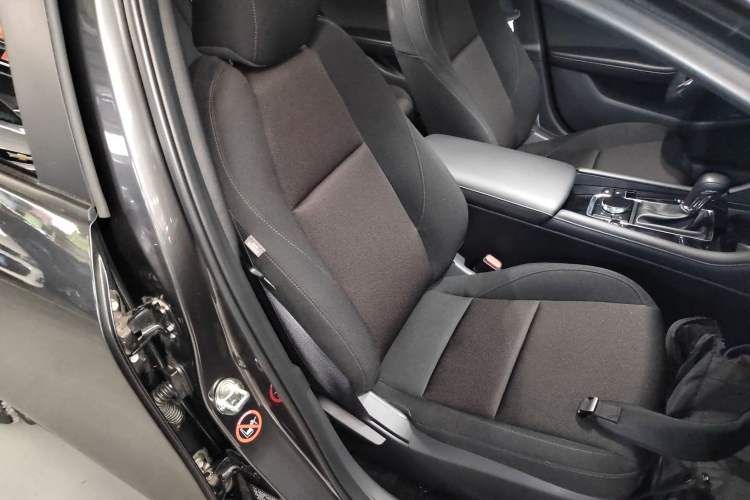 Used Mazda Mazda 3 Axela 2021 2.0L Automatic ZhiXuan Edition