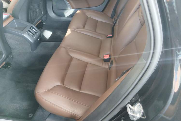 Used Volvo S90 2019 T5 Zhiyi Edition
